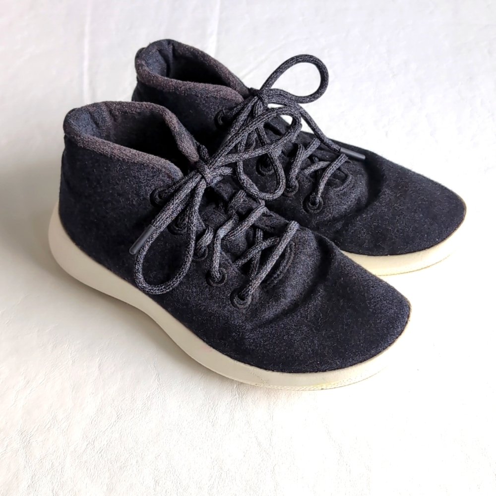 All birds Women's Dark Gray Lace Up Wool Shoes White Soles Size 9